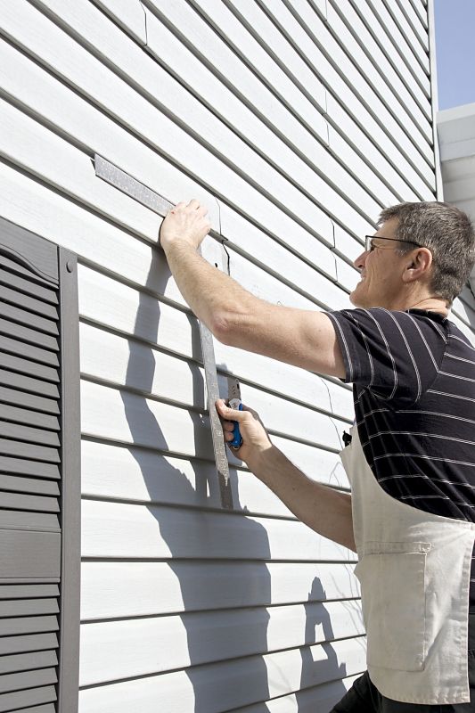 Vinyl Siding Repair - Image 5